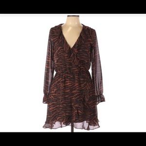 H & M Animal print ruffled dress